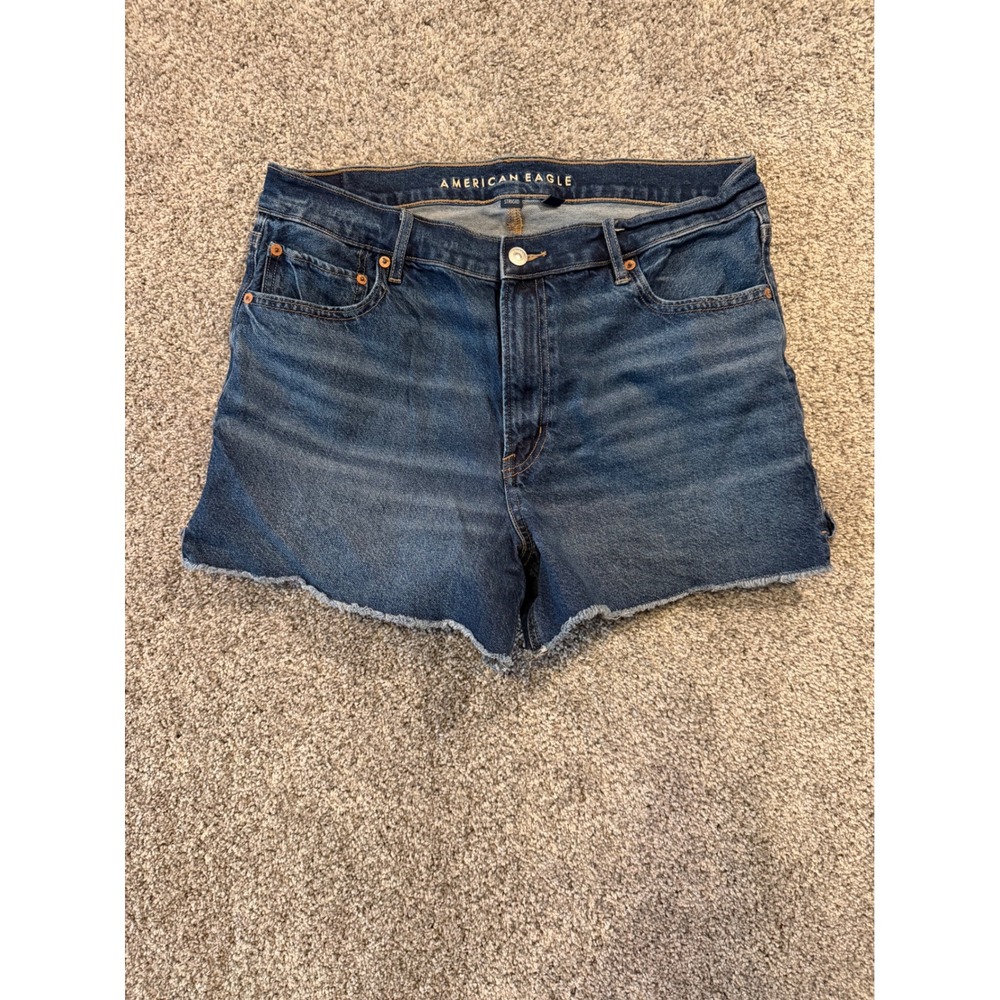 American Eagle Relaxed Short Womens 14 Blue Denim High Rise Raw Hem Strigid